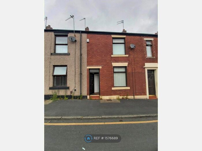 2 Bedroom Terraced House To Rent In Quarry Street, Rochdale, OL12