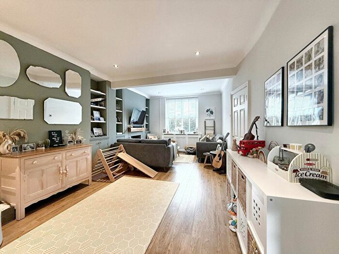 3 Bedroom Terraced House For Sale In Llwyn On Street, Caerphilly, CF83
