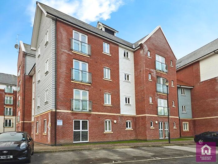 2 Bedroom Flat For Sale In Saddlery Way, Chester, Cheshire, CH1