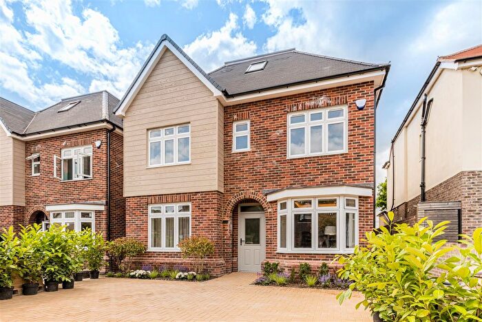 5 Bedroom Property For Sale In Plot, Chase View, Spring Court Road, Enfield, EN2