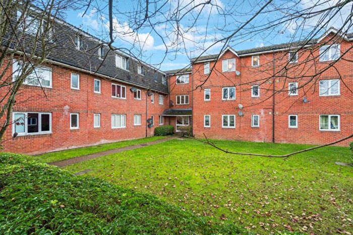 1 Bedroom Flat For Sale In Southwold Road, Watford, WD24