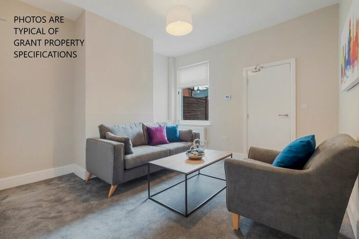 2 Bedroom Flat To Rent In Dagmar Grove, Nottingham NG9