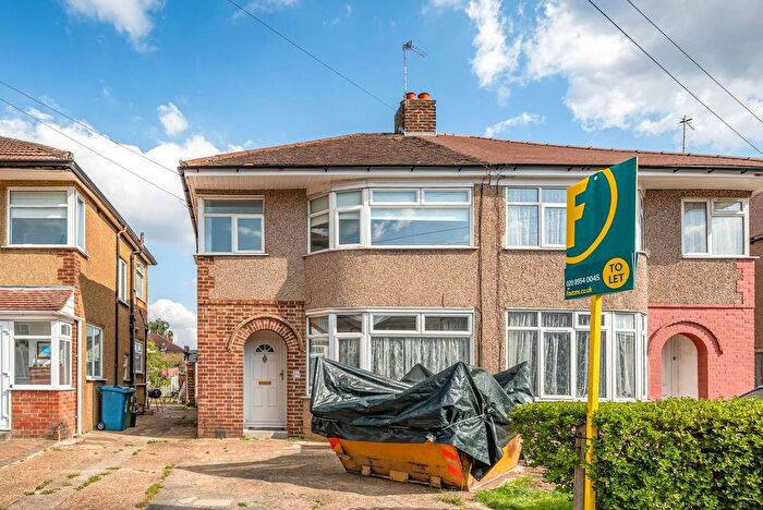 3 Bedroom Semi Detached House To Rent In Elgin Avenue, Harrow, HA3