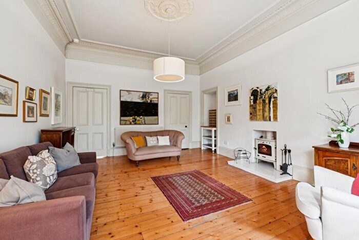 2 Bedroom Flat For Sale In Doune Quadrant, North Kelvinside, G20
