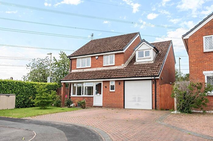 4 Bedroom Detached House For Sale In Warblington Close, Valley Park, Chandler's Ford, SO53