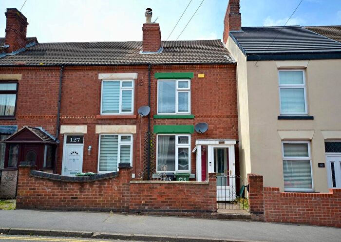 2 Bedroom Terraced House For Sale In Charnwood Road, Shepshed, LE12