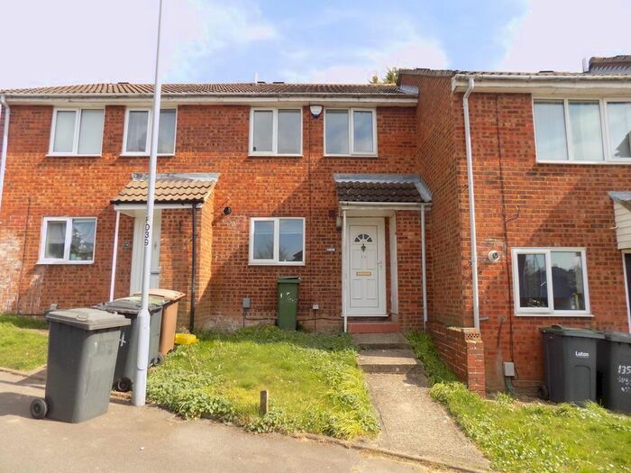 3 Bedroom Terraced House To Rent In Brussels Way, Luton, Bedfordshire, LU3