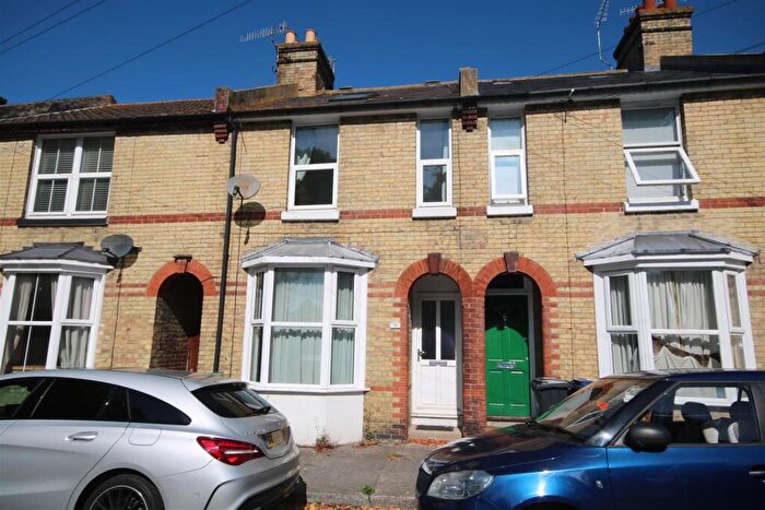 4 Bedroom Terraced House For Sale In Martyrs Field Road, Canterbury, CT1