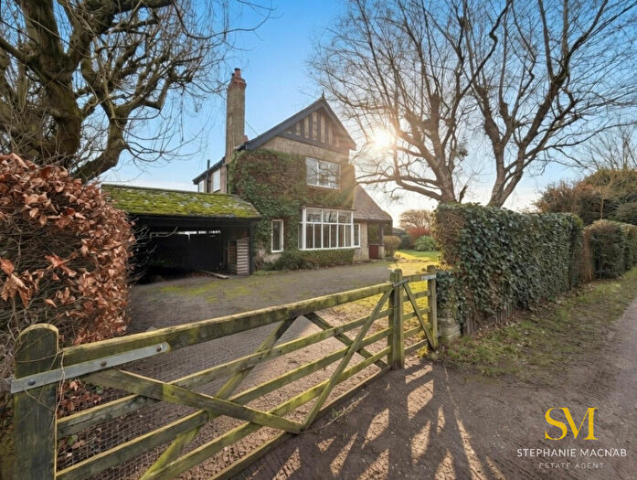 4 Bedroom Detached House For Sale In Sandy Lane, Hightown, Liverpool, L38