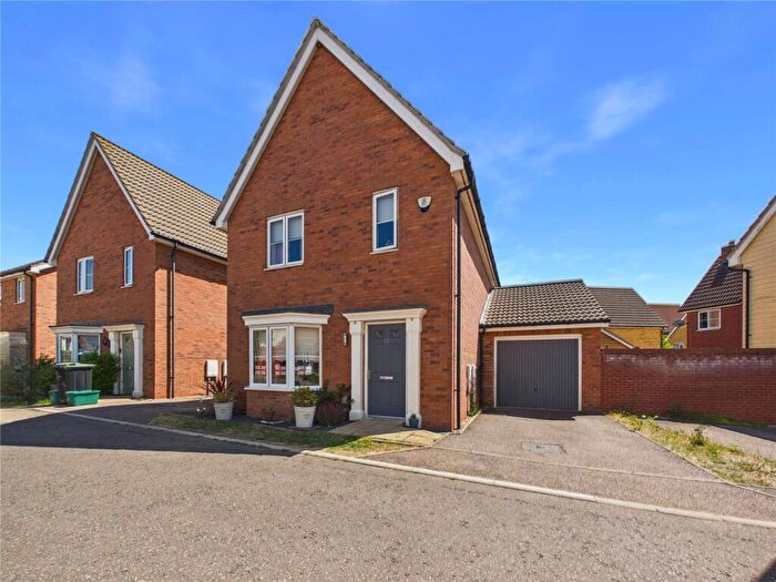 4 Bedroom Detached House For Sale In Magpie Chase, Stanway, Colchester, Essex, CO3