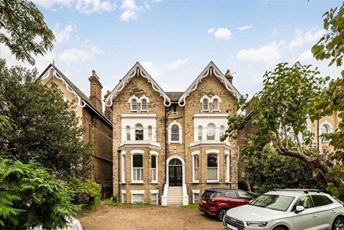 2 Bedroom Flat For Sale In Stratheden Road, Blackheath, SE3