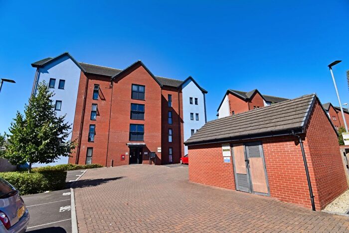 2 Bedroom Flat To Rent In Baroque Court, The Serlio, NP19