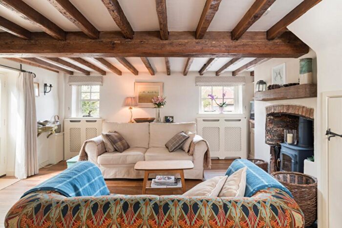3 Bedroom End Of Terrace House For Sale In Seale Lodge Cottages, Elstead Road, Seale, Farnham, GU10