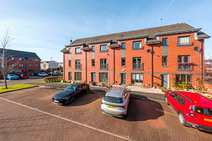 4 Bedroom Terraced House For Sale In Craigend Circus, Anniesland, Glasgow, G13