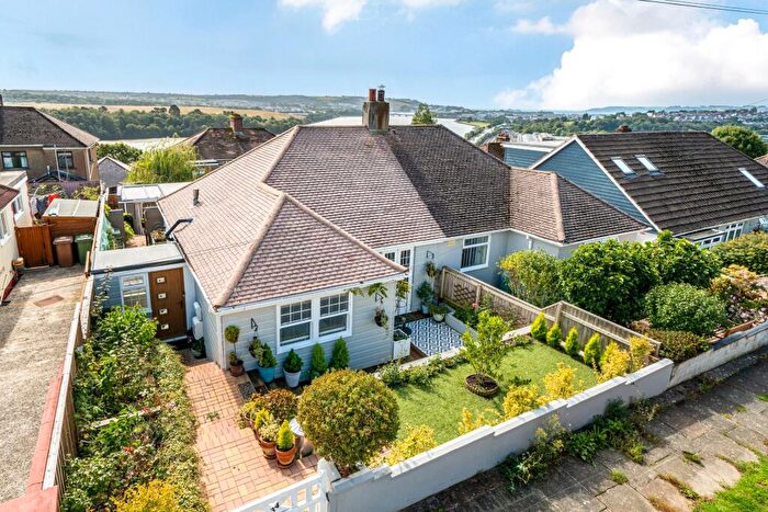 2 Bedroom Bungalow For Sale In Darwin Crescent, Plymouth, PL3