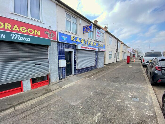 1 Bedroom Flat To Rent In Colchester Road, Romford, RM3