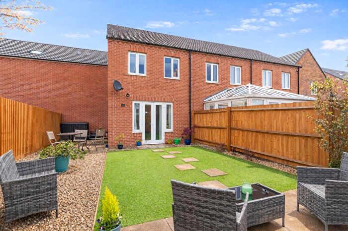 2 Bedroom Terraced House For Sale In Lysaght Way, Newport, NP19