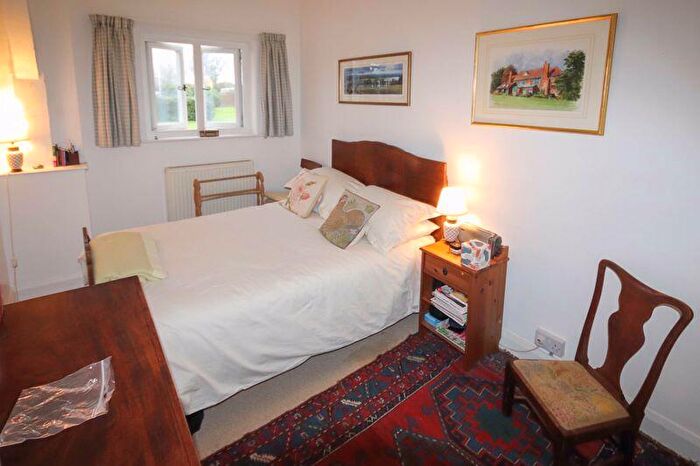 3 Bedroom Terraced House For Sale In Eastry, CT13