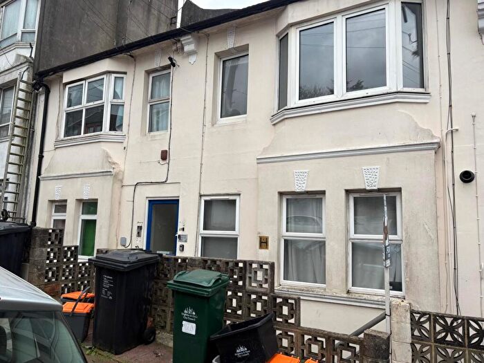 1 Bedroom Flat To Rent In Milner Road, Brighton, BN2