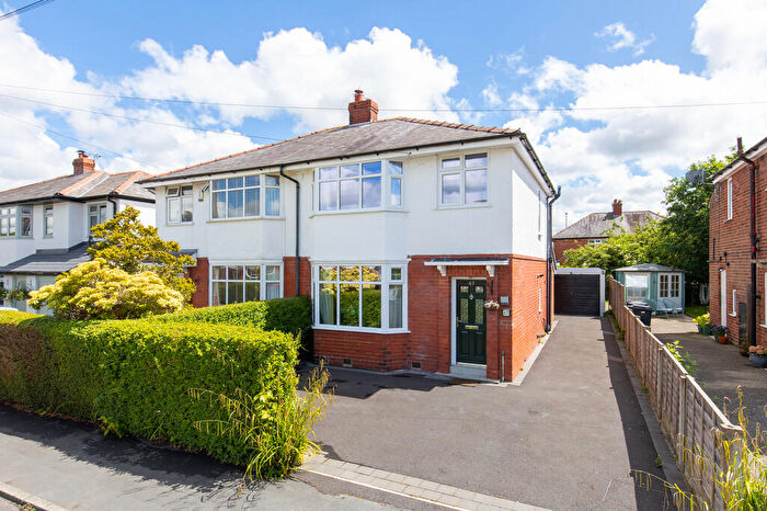 3 Bedroom Semi-Detached House To Rent In Stanley Grove, Penwortham, PR1