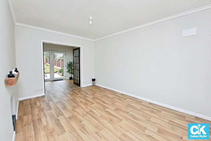 3 Bedroom Terraced House For Sale In Wordsworth Avenue, Stafford, ST17