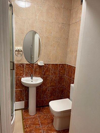 1 Bedroom Studio To Rent In Walpole Road, London, N17
