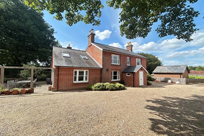 5 Bedroom House To Rent In Oakley, Nr Basingstoke, RG23