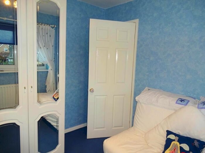 3 Bedroom Semi-Detached House To Rent In Moor Top Avenue, Ackworth, Pontefract, WF7