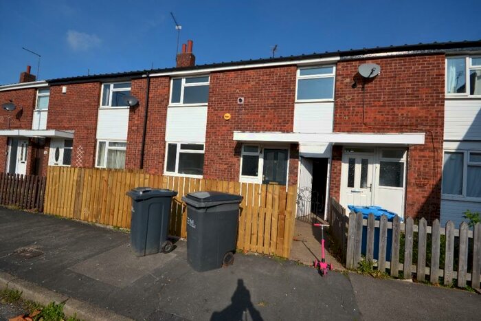 3 Bedroom Terraced House To Rent In West Parade, Hull, HU3