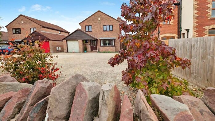 4 Bedroom Detached House For Sale In Westerleigh Road, Yate, Bristol, BS37