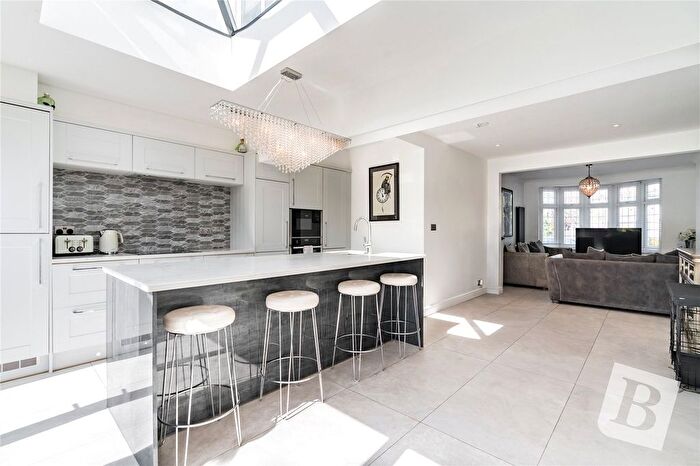 4 Bedroom End Of Terrace House For Sale In Staverton Road, Hornchurch, RM11