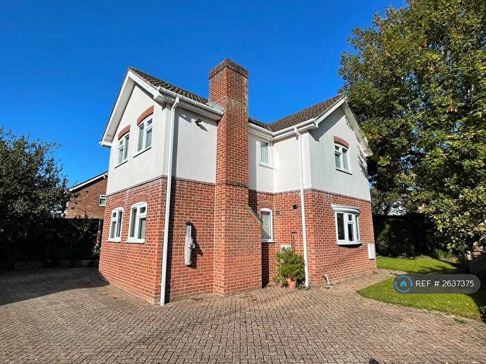 3 Bedroom Detached House To Rent In Priestlands Road, Pennington, Lymington, SO41