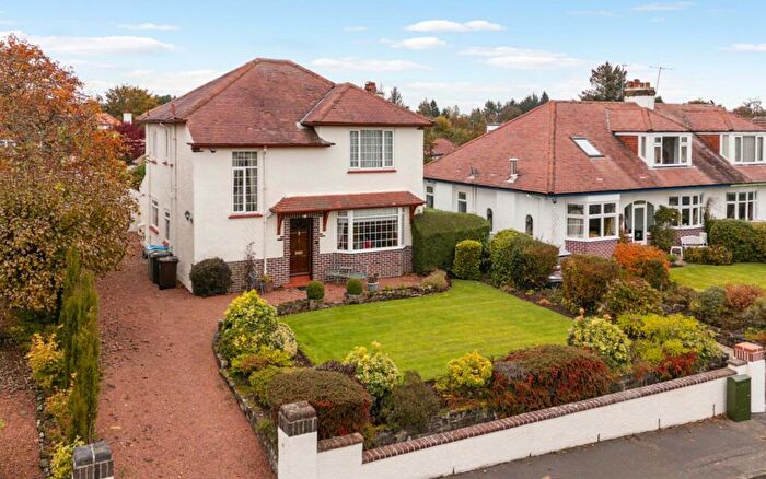 3 Bedroom Detached House For Sale In Beech Avenue, Newton Mearns, G77
