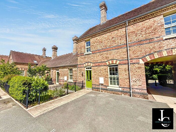 2 Bedroom Mews For Sale In Kyrle Close, Ironbridge, TF8
