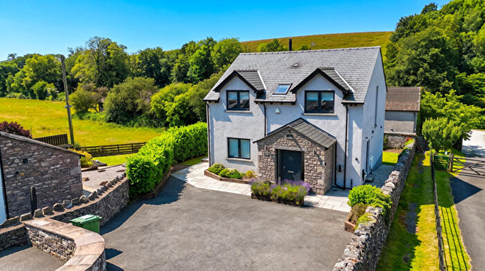 3 Bedroom Detached House For Sale In Leasgill, Leasgill, LA7