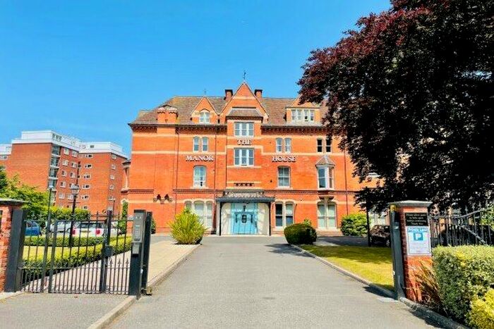 2 Bedroom Flat To Rent In Avenue Road, Leamington Spa, CV31