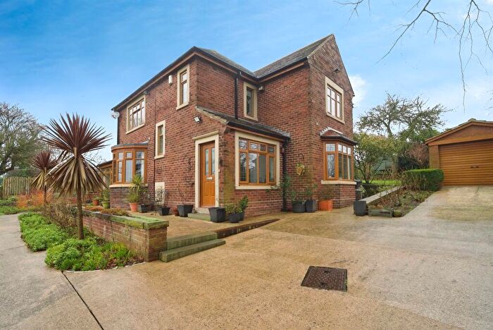 3 Bedroom Detached House For Sale In Crook House Lane, Barnsley, S71