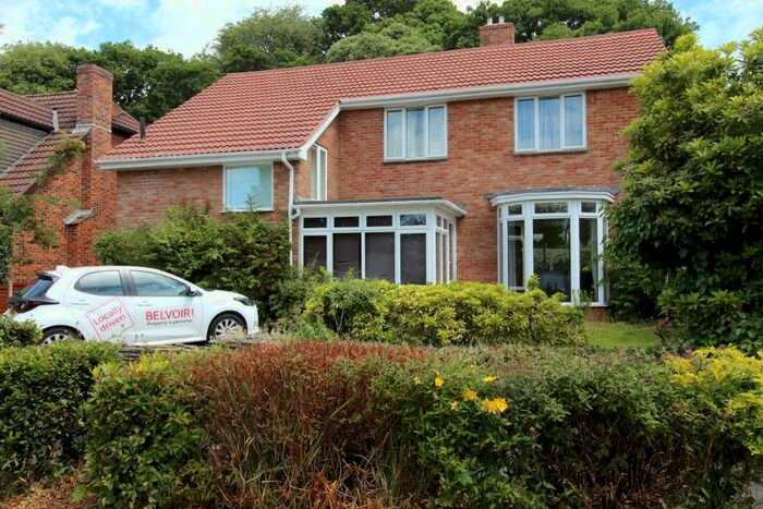 3 Bedroom Detached House To Rent In East Cliff Way, Friars Cliff, Christchurch, BH23