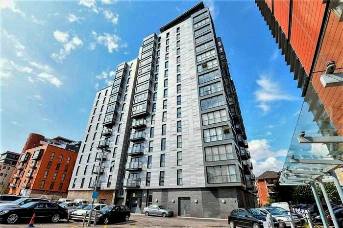 1 Bedroom Flat To Rent In Lexington Apartments, Railway Terrace, Slough, SL2