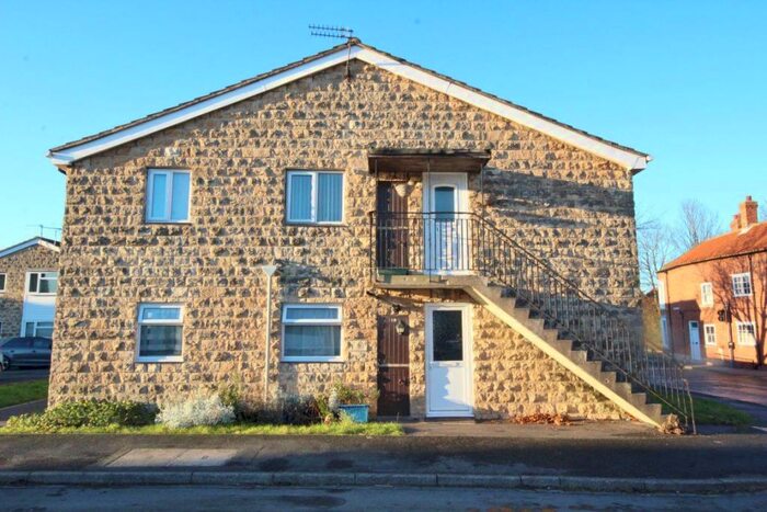 1 Bedroom Flat To Rent In Spring Hill Court, Tadcaster, LS24