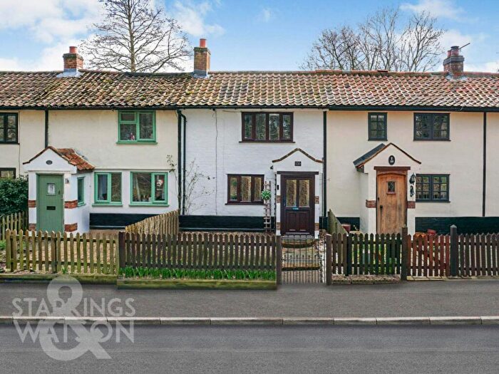 2 Bedroom Cottage For Sale In Norwich Road, Tacolneston, Norwich, NR16