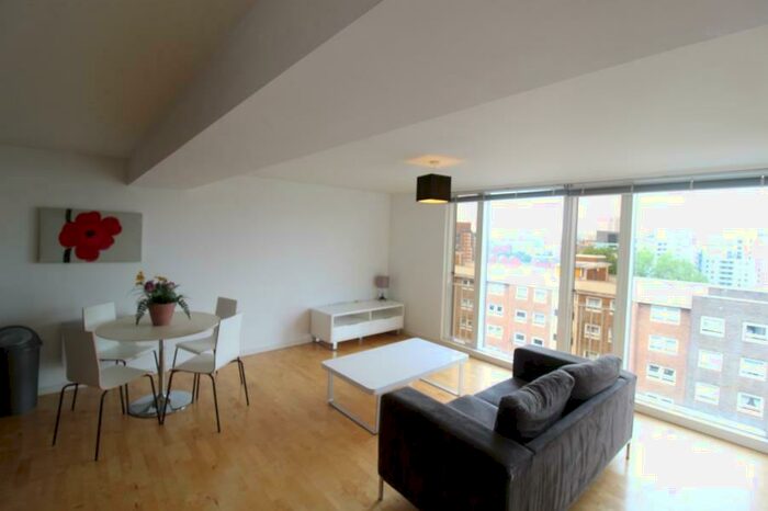 2 Bedroom Apartment To Rent In Saxton, The Avenue. Leeds West Yorkshire., LS9
