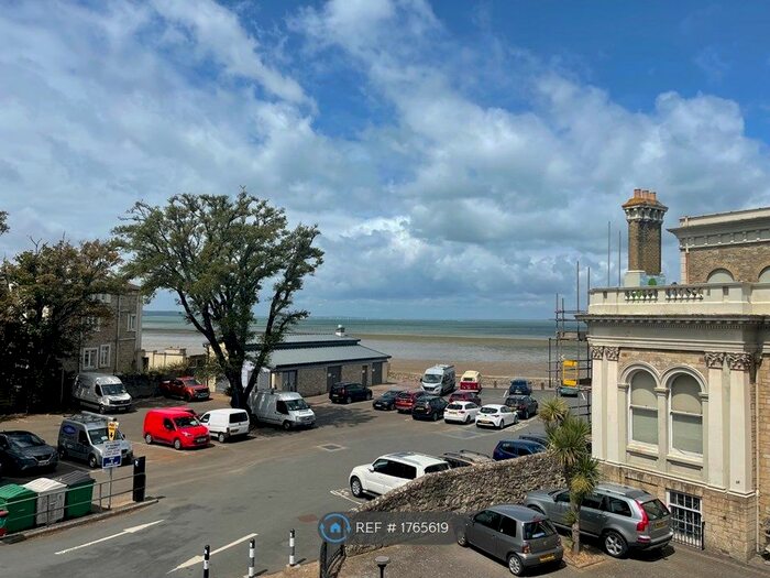 1 Bedroom Flat To Rent In St. Thomas Street, Ryde, PO33