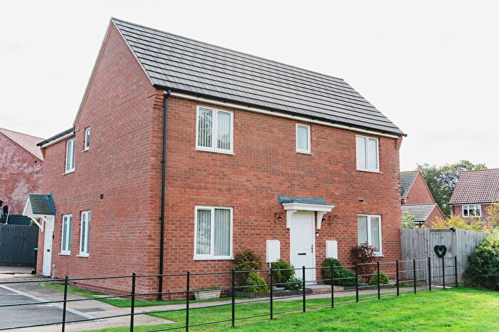 3 Bedroom Semi-Detached House For Sale In Harris Drive, Houghton-On-The-Hill, LE7