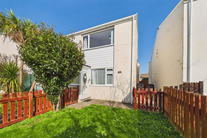 2 Bedroom End Terrace House For Sale In Dale Road, Newquay, TR7