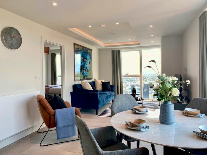 1 Bedroom Flat To Rent In Rochdale Road, Manchester, M4