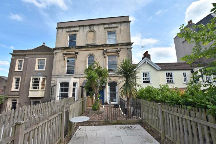 7 Bedroom Terraced House To Rent In Upper Belgrave Road, Clifton, Bristol, BS8