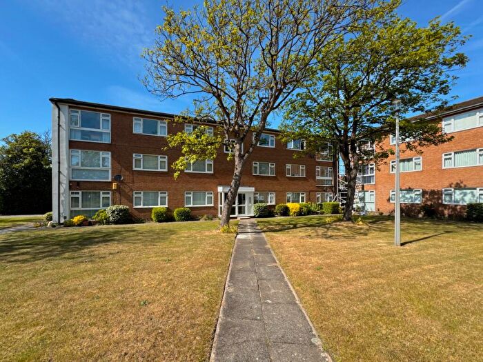 2 Bedroom Apartment To Rent In Nicholas Road, Blundellsands, Liverpool, L23