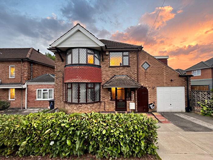 4 Bedroom Detached House For Sale In Fulbeck Avenue, Evington, LE5