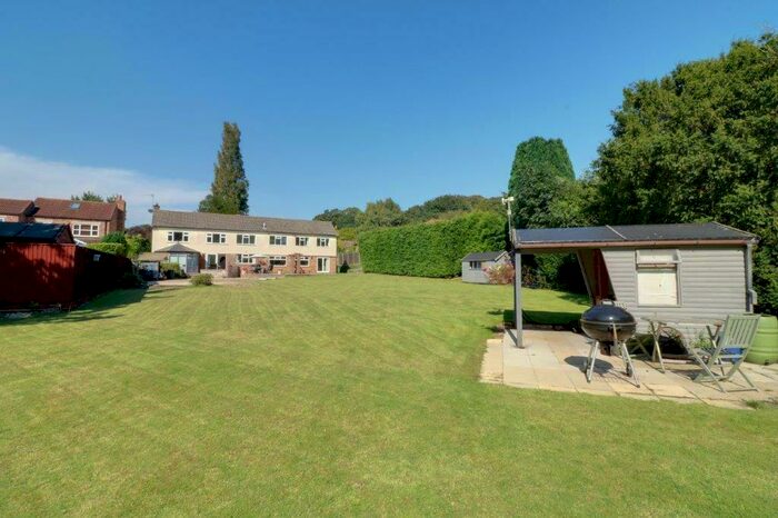 4 Bedroom Detached House For Sale In Church Street, Elsham, Brigg, DN20